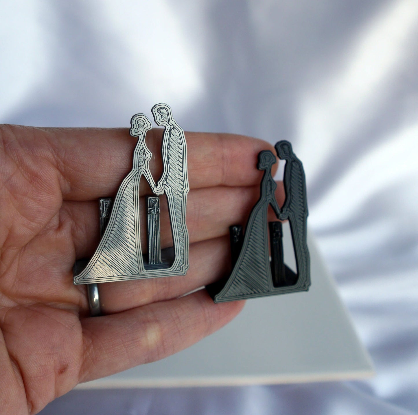 Bride and Groom Silhouette Wedding Escort Card Holders
