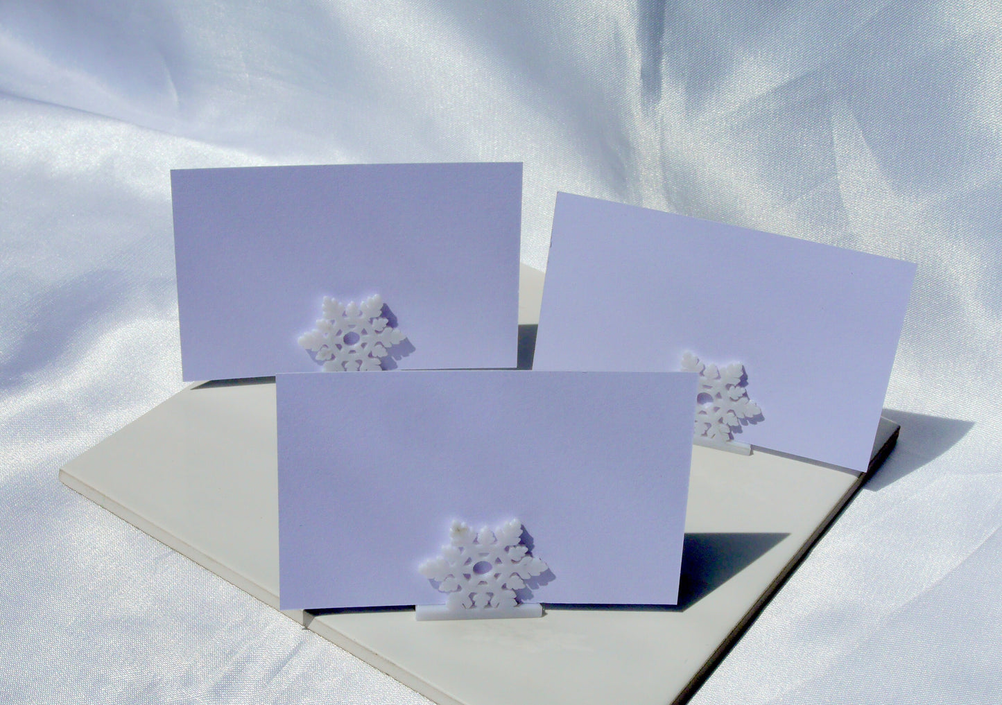 White Snowflake Shaped Name Card Place Holders