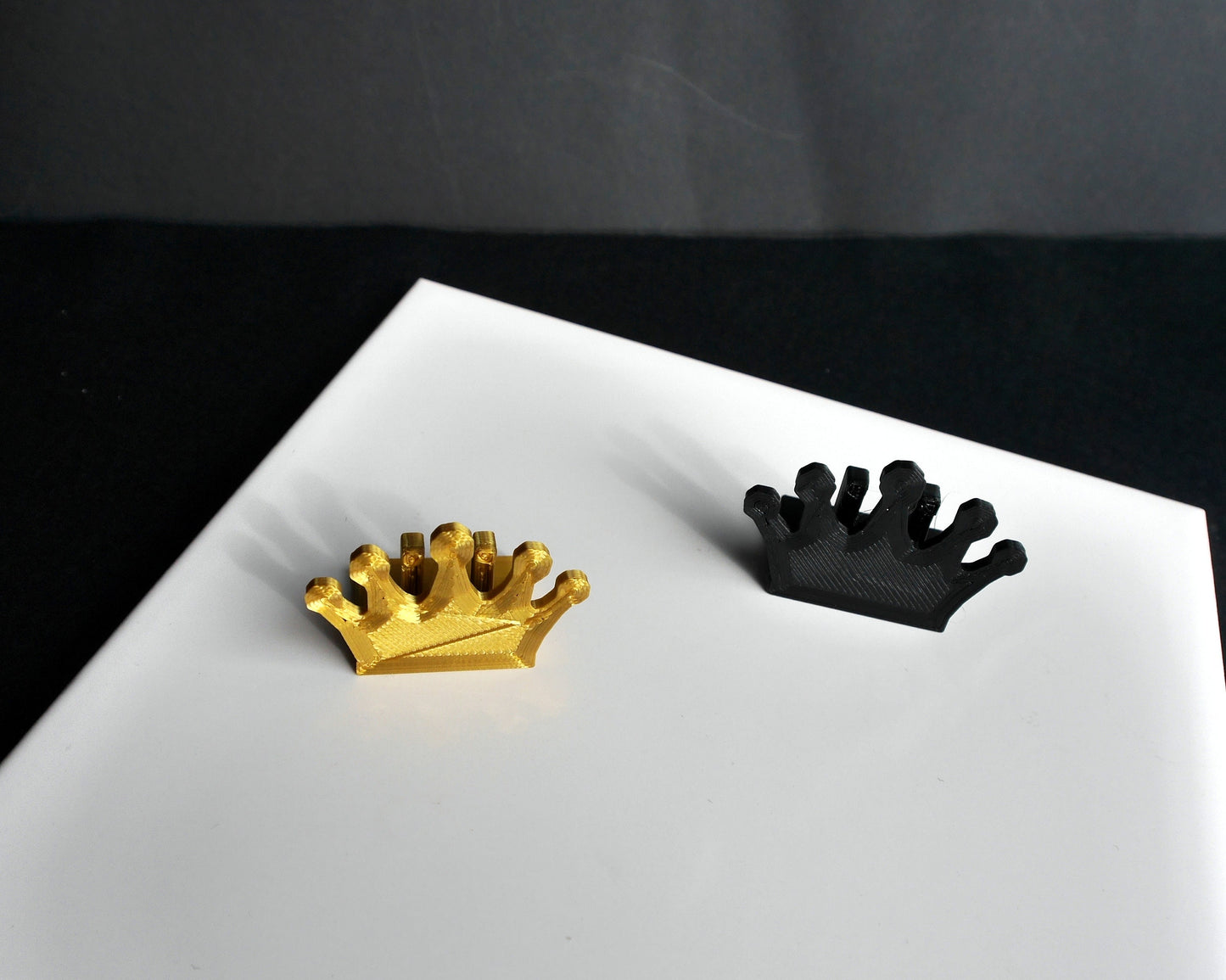 Crown Shaped Place Card Holders