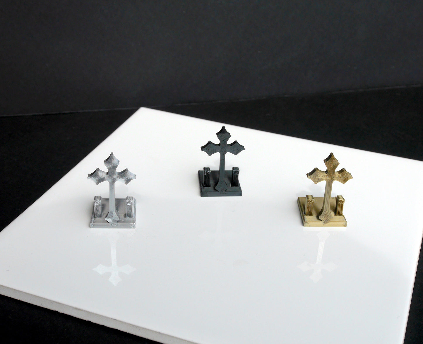 Ornate Cross Shaped Wedding Name Stand Card Holders