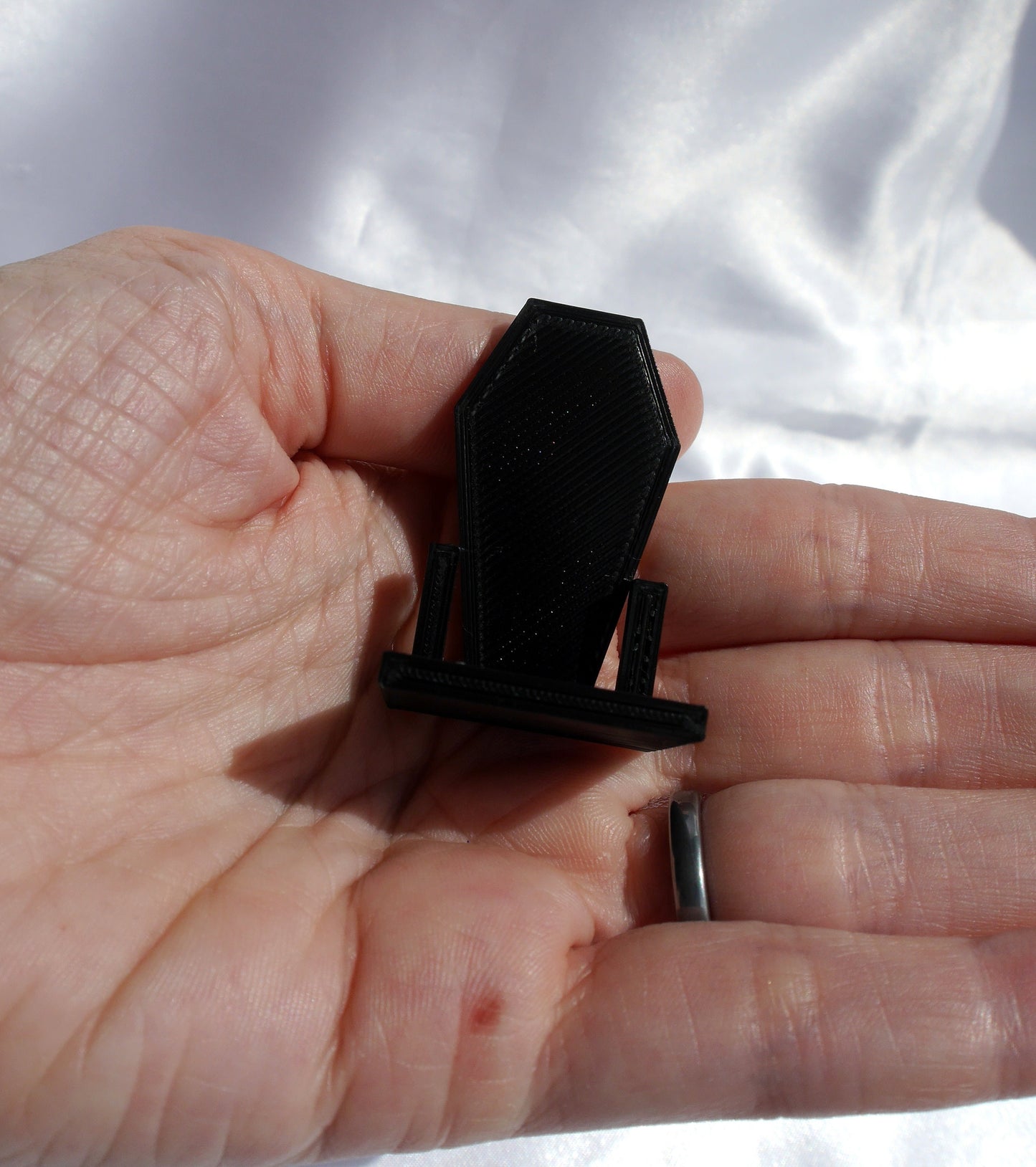 Coffin Shaped Gothic Name Place Stands