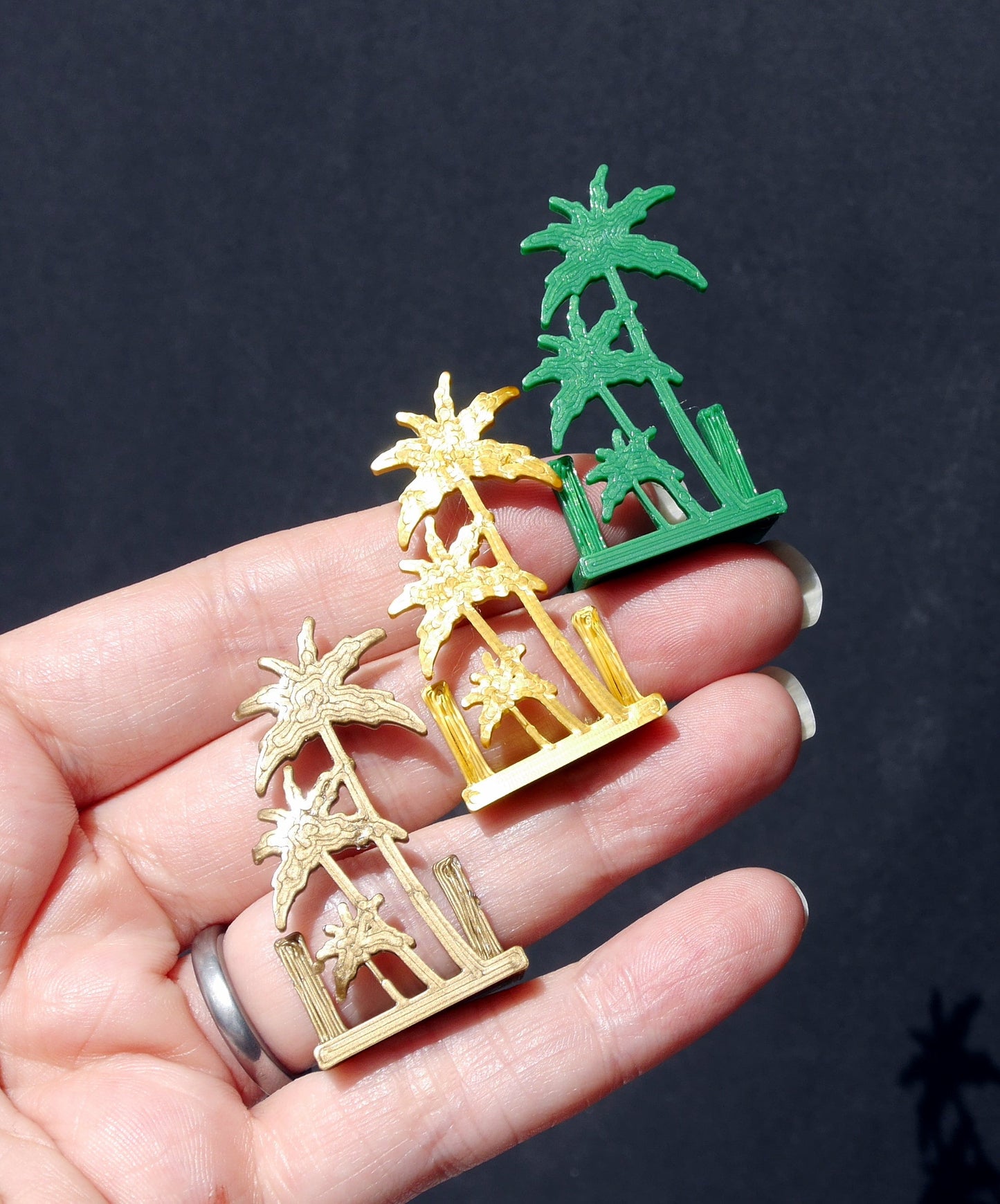 Travel Theme Island Palm Tree Shaped Place Card Holders