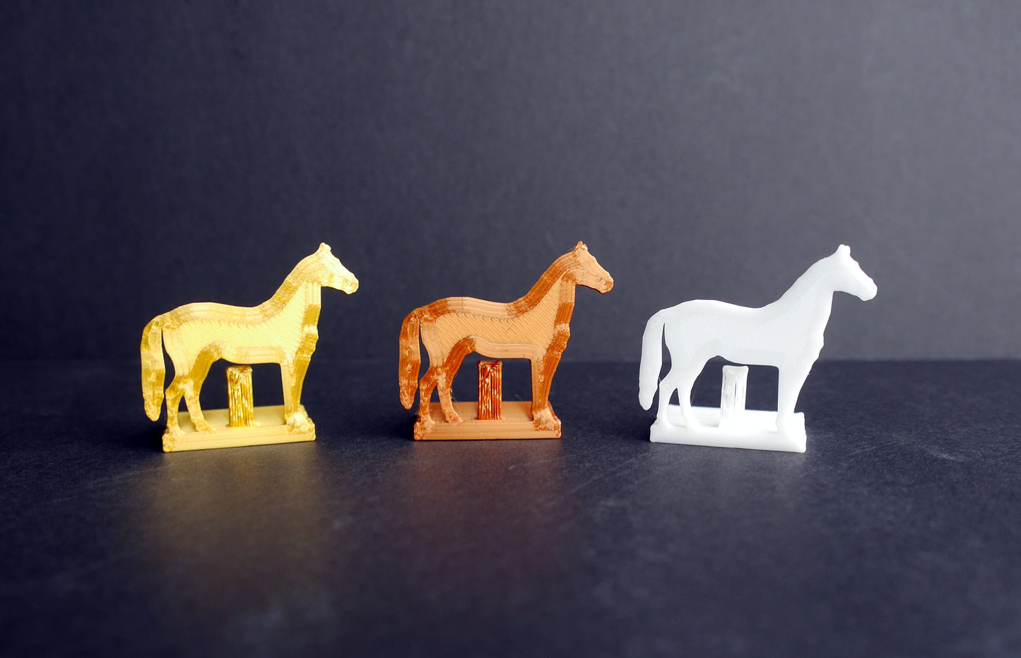 Horse and Horseshoe Shaped Name Card Stands
