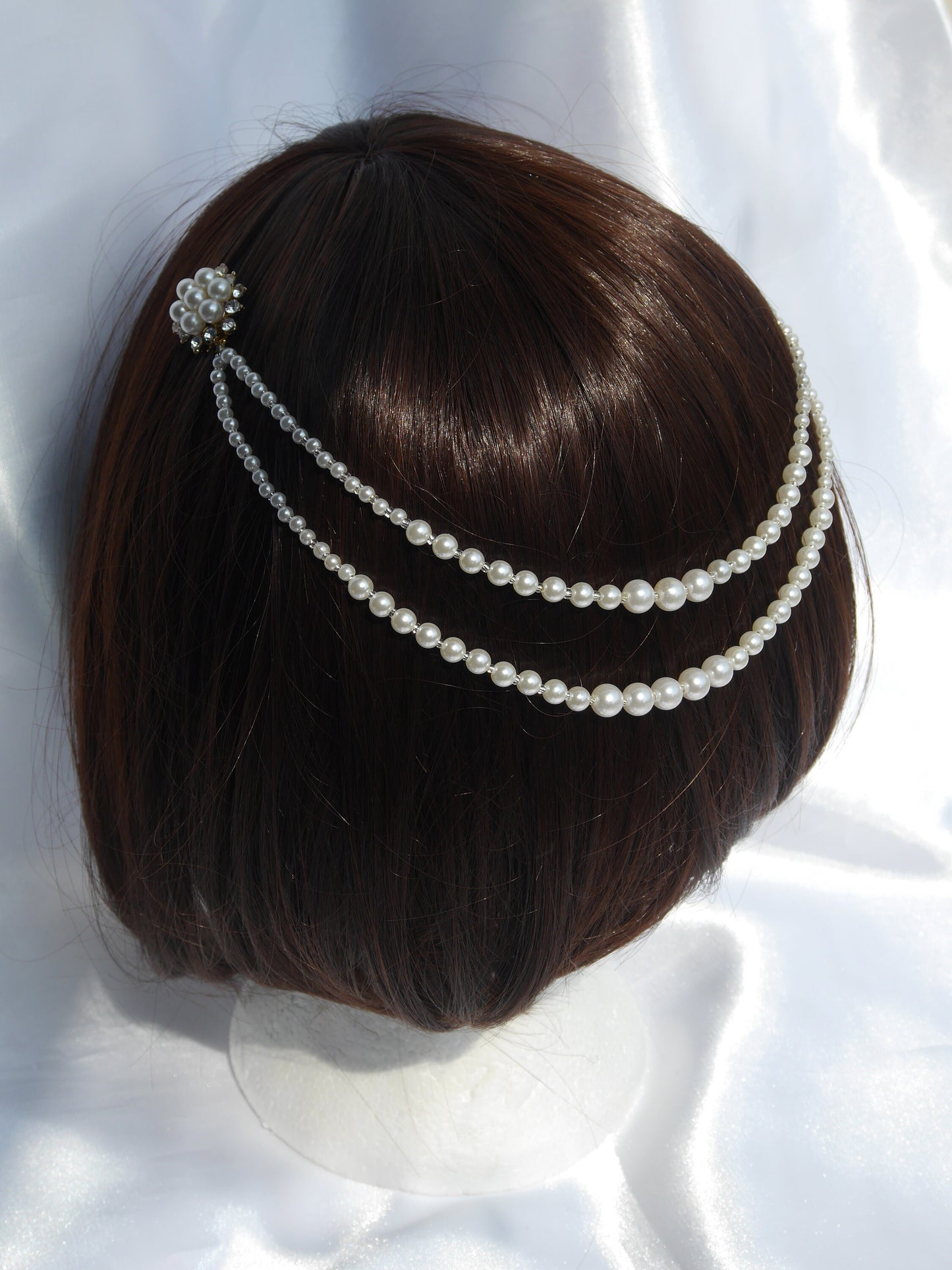 Gold Wedding Hair Accessory, Bridal Wedding Hair Chain, Brides Golden Hair Chain, Gold Tone Head Vine, Diamante bridal hair piece,