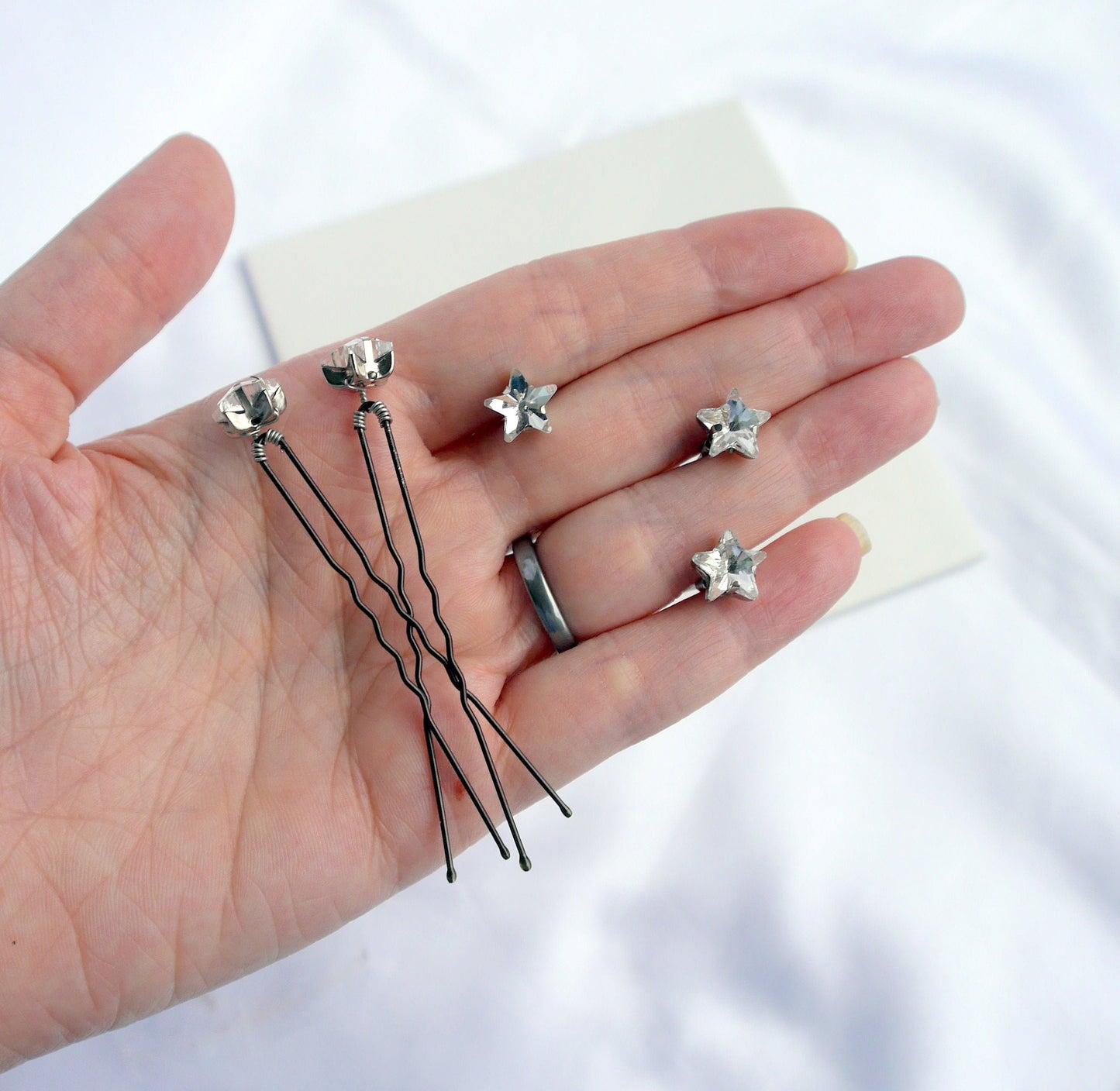 Star Shaped Diamante Hair Pins in Red, Clear Blue, Black, Pink, Green (Set of 5)