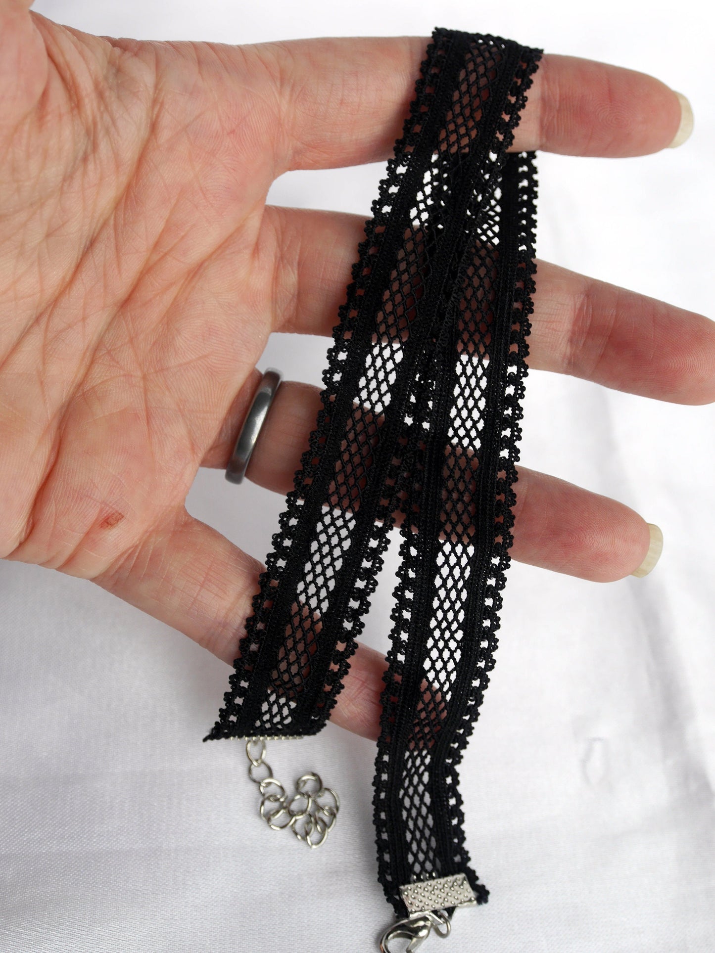 Elasticated Black Mesh Style Thin Choker