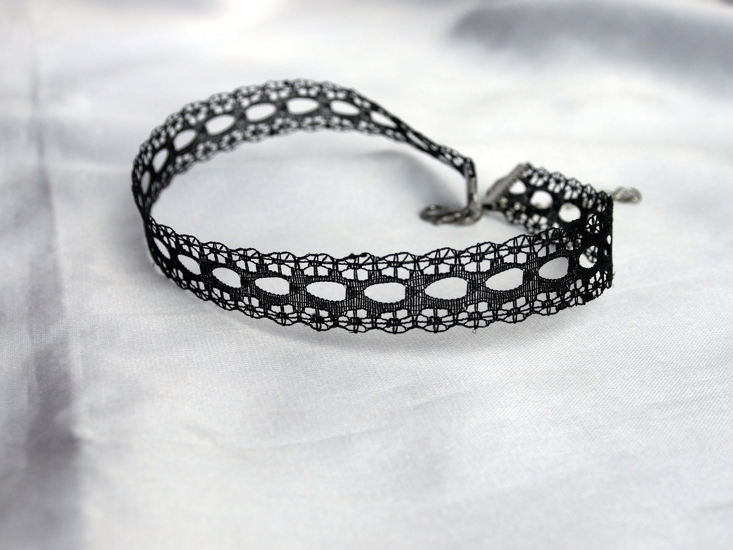 Black Lace Choker Extra Long (Non Elasticated)