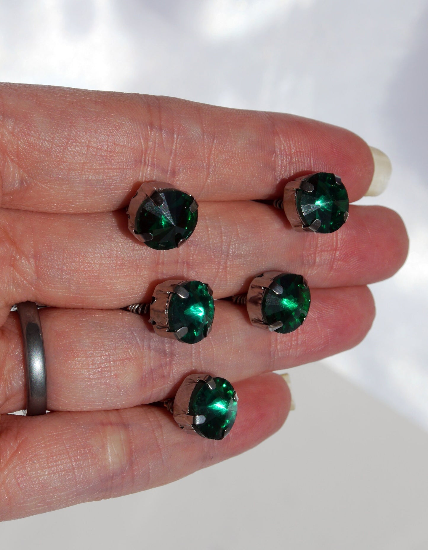 Green diamante rhinestone hair pins, perfect for dancers, bridesmaids, flower girls or even brides to add a touch of glam to hair.