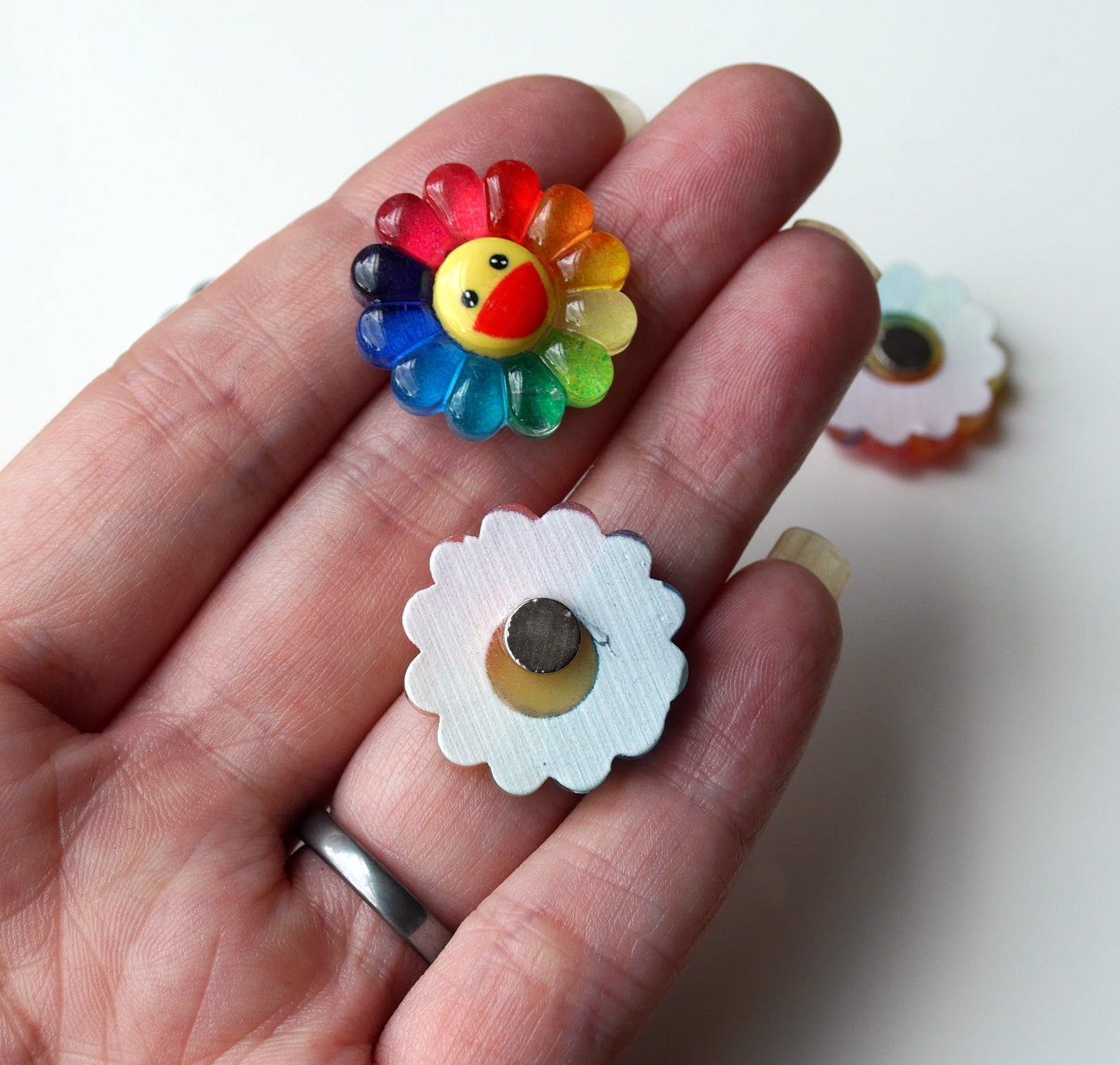 Smiley Face Fridge Magnets, Smiley Face Home Decorations, Smiling Happy Face Decorative Magnets, Set of 5 Fun Colourful Magnets,