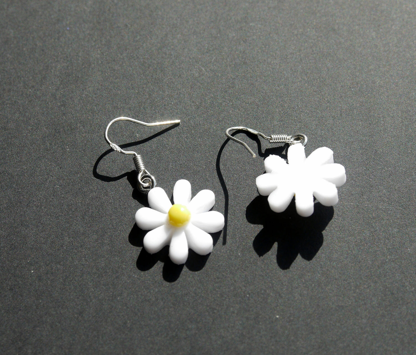 Daisy Shaped Resin Flower Hanging Earrings (Ear Hook Stud or Clip On)