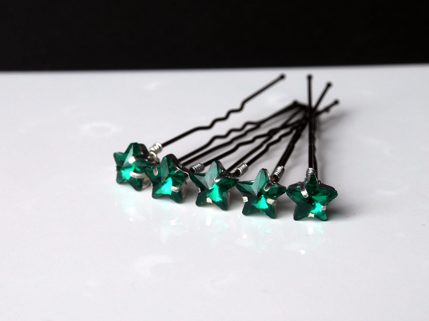 Star Shaped Diamante Hair Pins in Red, Clear Blue, Black, Pink, Green (Set of 5)