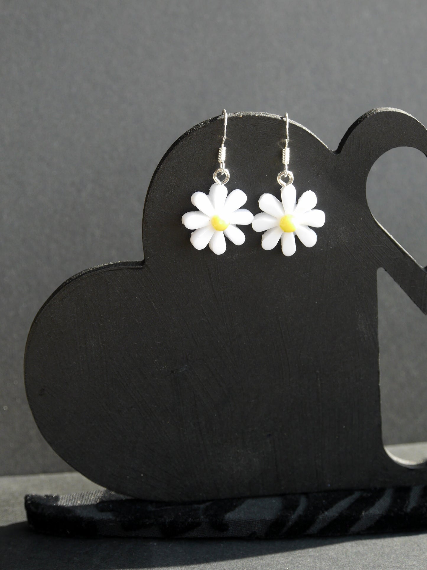 Daisy Shaped Resin Flower Hanging Earrings (Ear Hook Stud or Clip On)