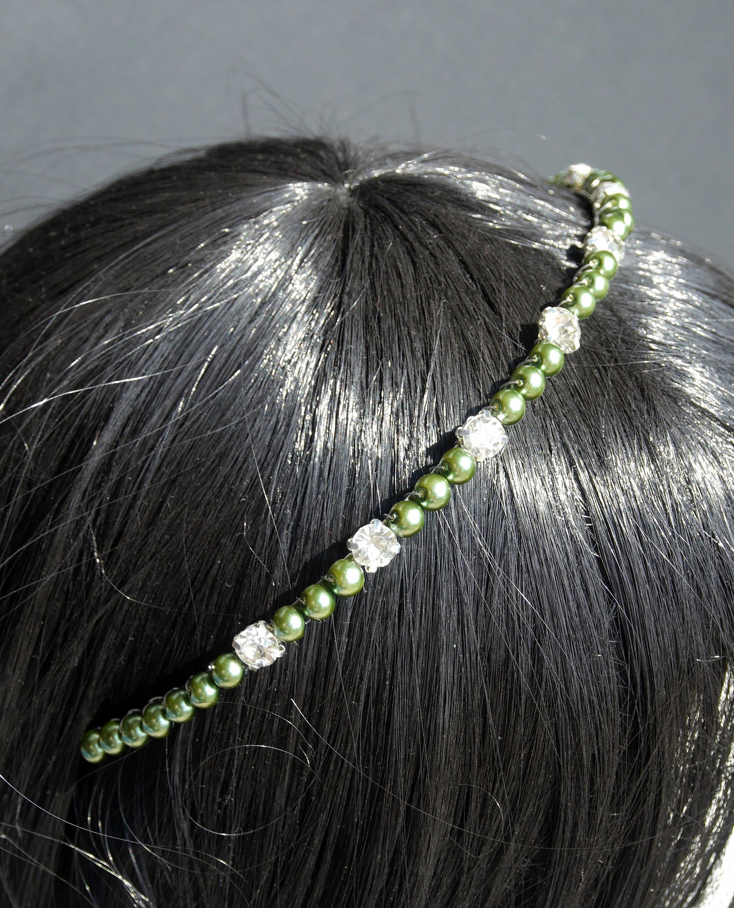 Green Colour Pearl and Rhinestone Tiara Hair Accessory