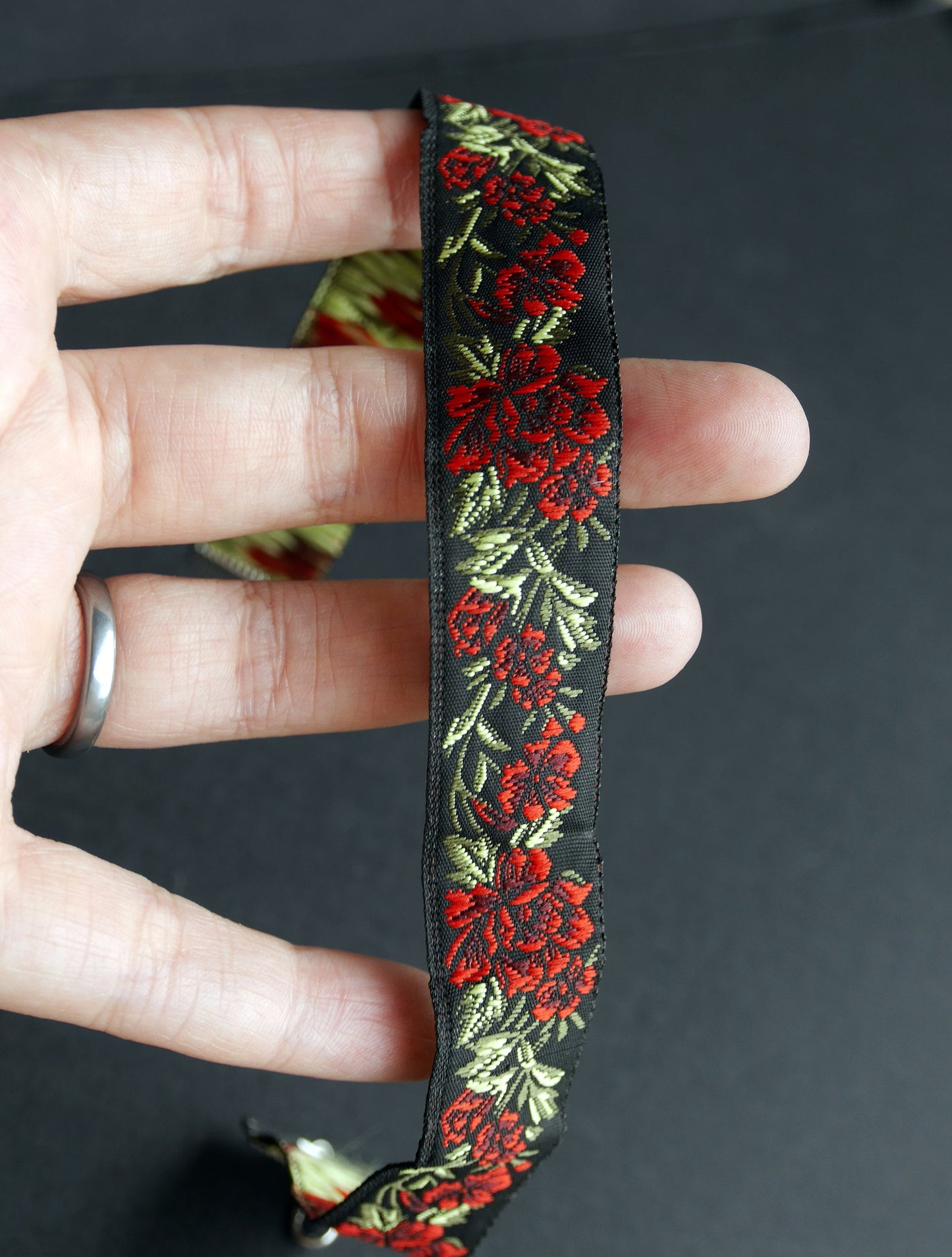 Black and Red Rose Embroidered Choker (Non Elasticated)