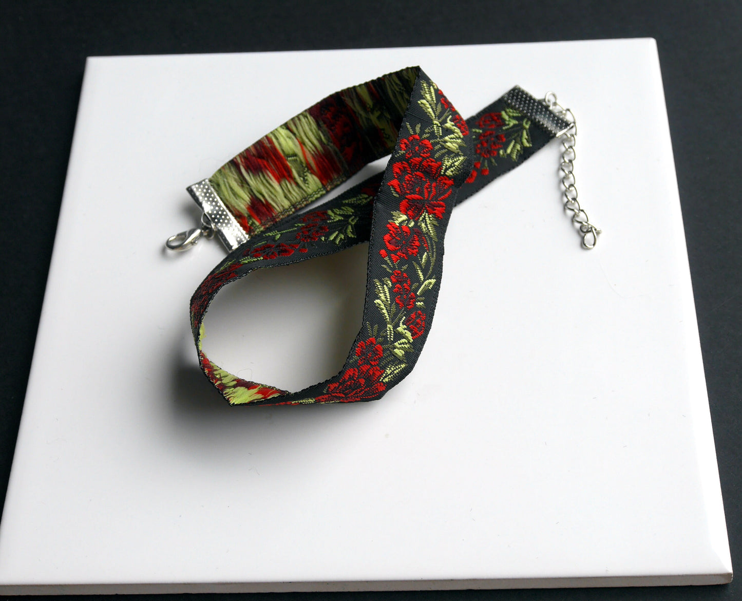 Black and Red Rose Embroidered Choker (Non Elasticated)