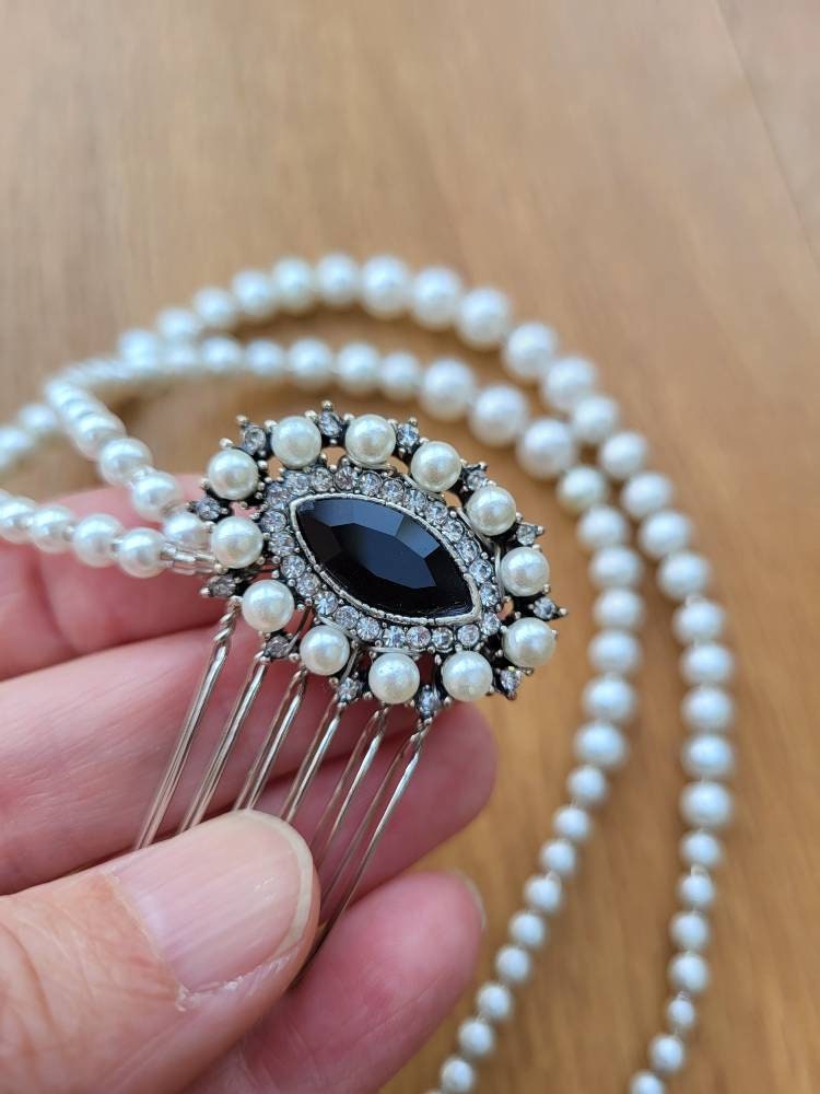 Art Deco Black and White Pearl Diamante Wedding Prom Hair Piece