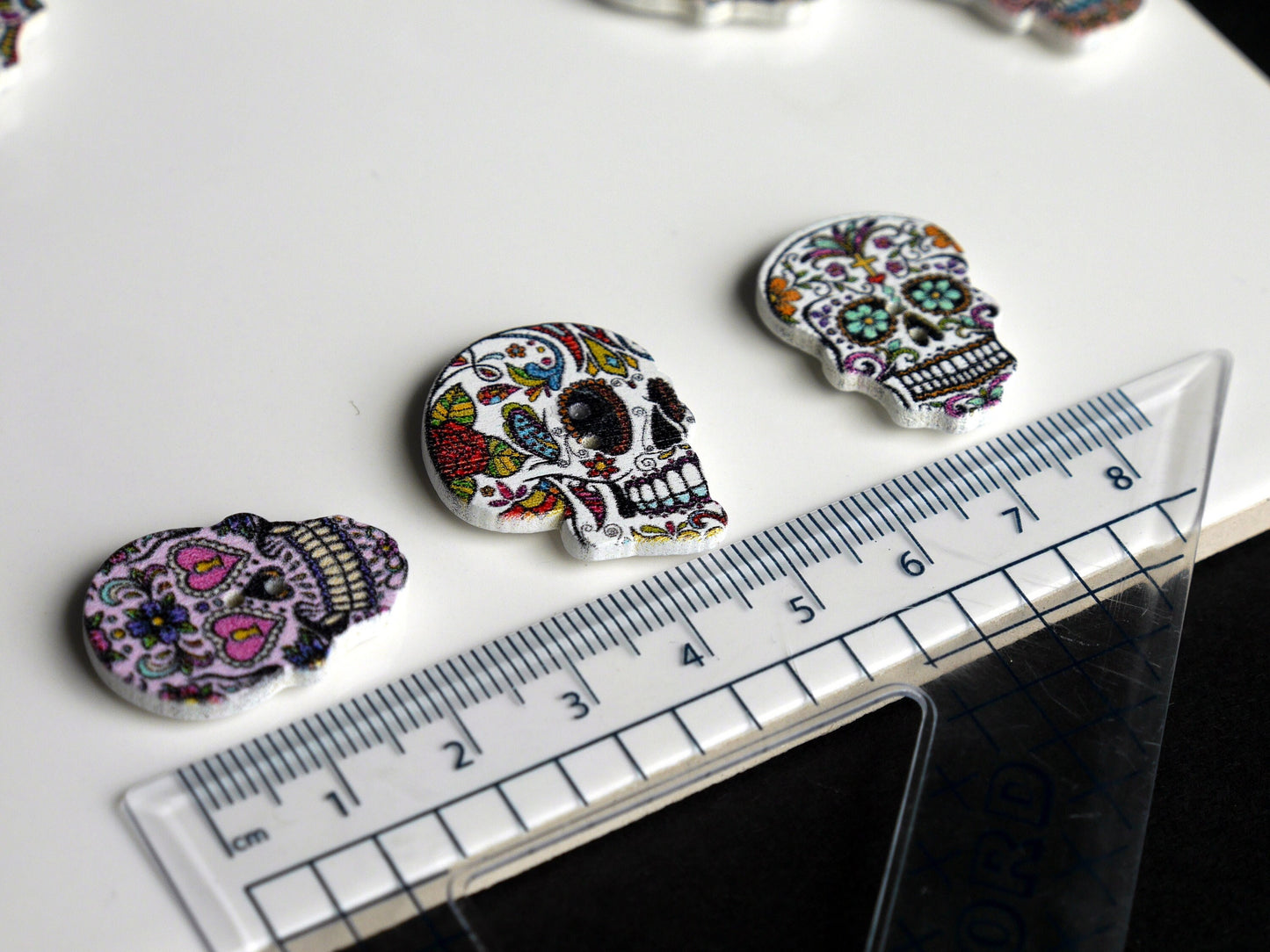 Skull Fridge Magnets, Skull Home Decorations, Skull Magnetic Decor, Skele Decorative Magnets, Set of 5 Fun Skull Magnets