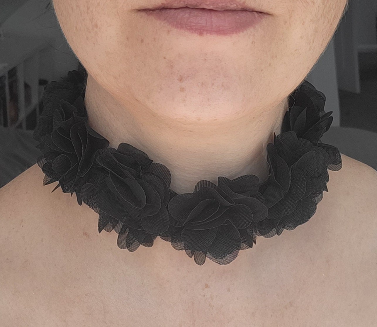 Black Flower Style Ruffle Choker Necklace (Non Elasticated)