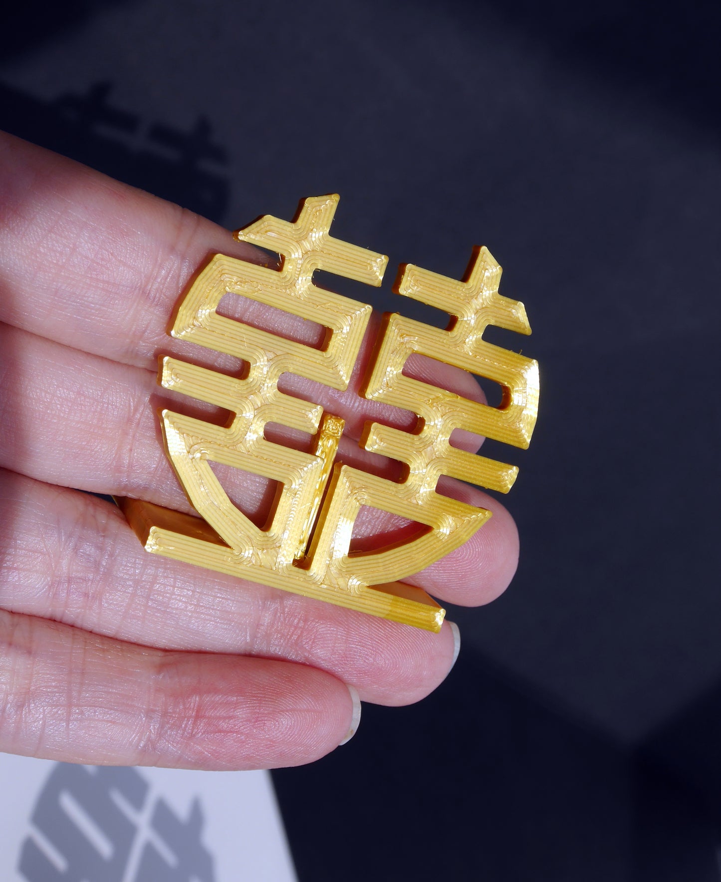 Large Circular Chinese Asian Double Happiness Symbol Place Card Stands