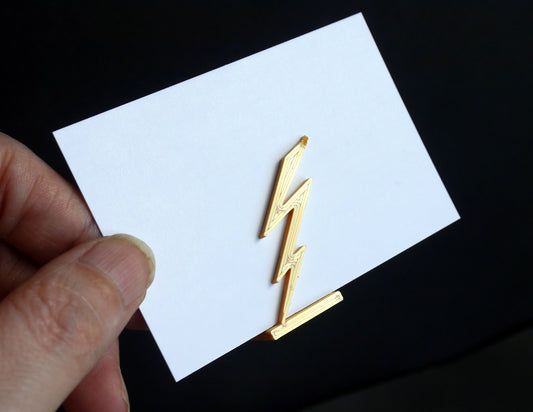 Forked Lightning Bolt Shaped Wedding Name Stands